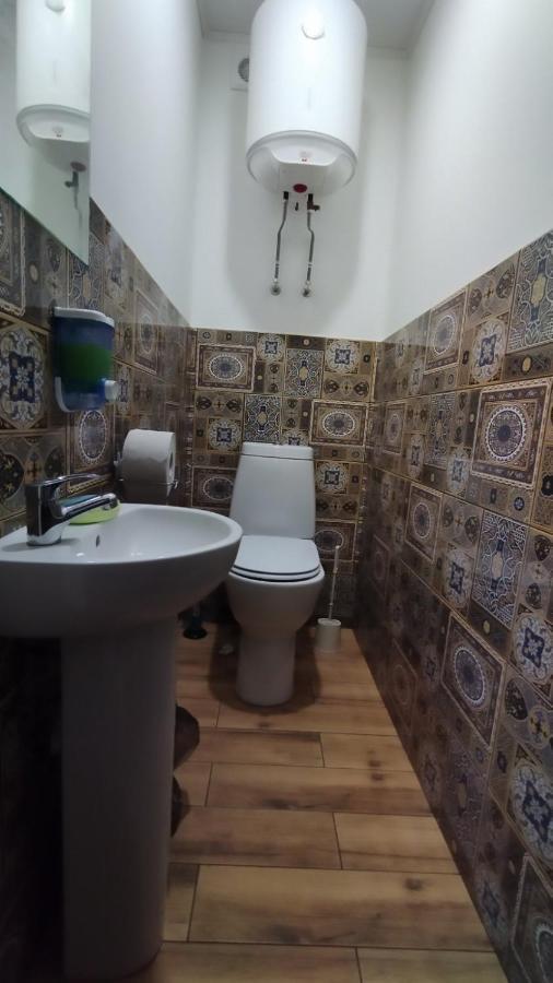 Отель "Swallow House" แชร์กาซี ภายนอก รูปภาพ