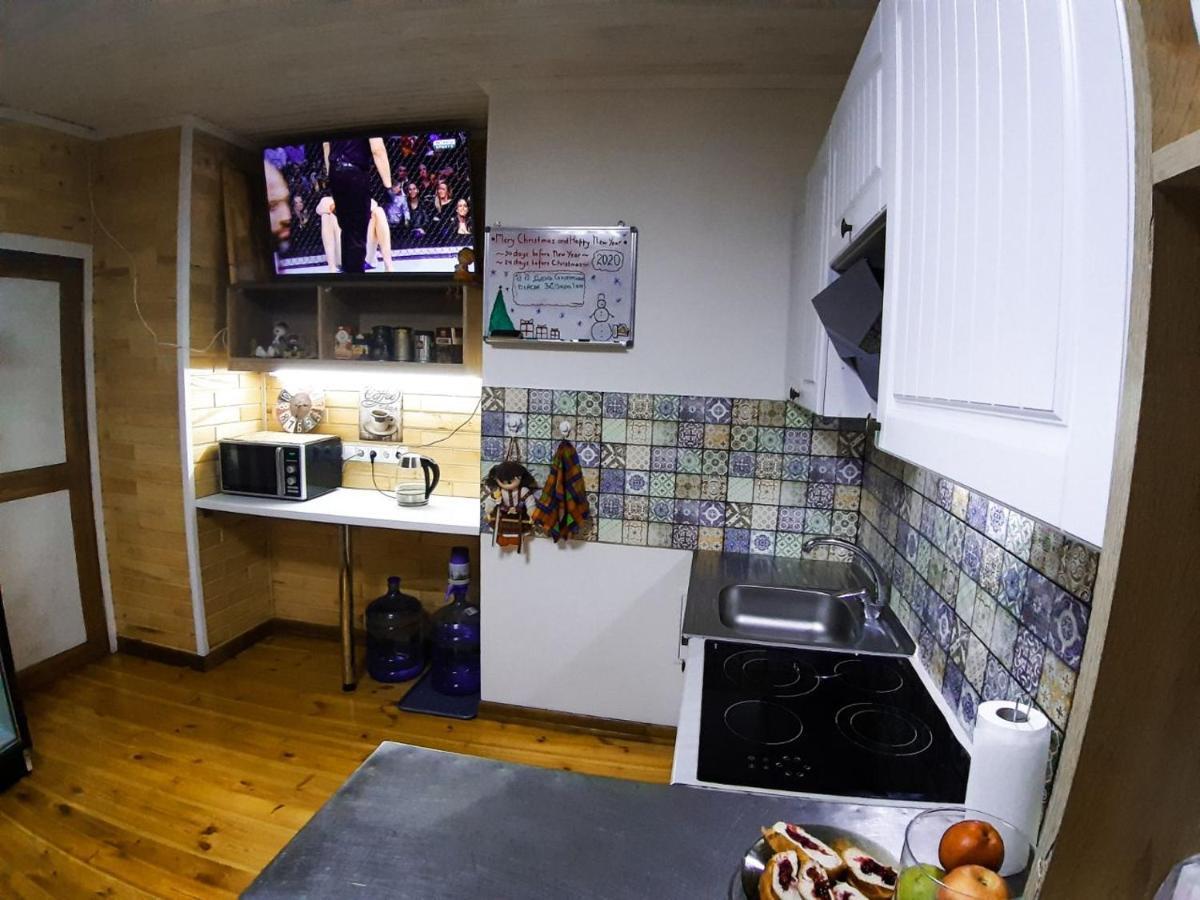 Отель "Swallow House" แชร์กาซี ภายนอก รูปภาพ